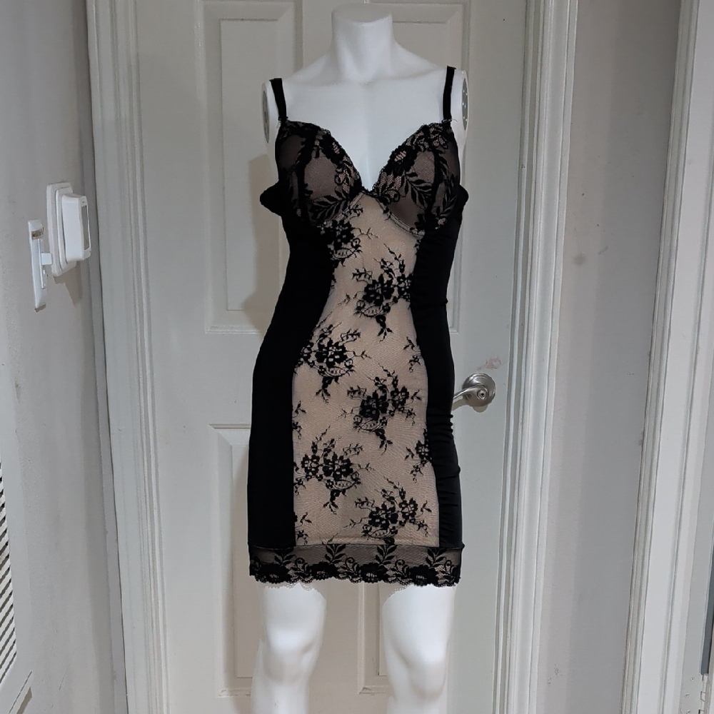 Heavenly Shapewear Chic Black and Nude Lace Chemise Women's 1X
